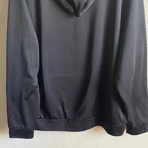 Under Armour Men's Black Hoodie - Picture 9 of 11